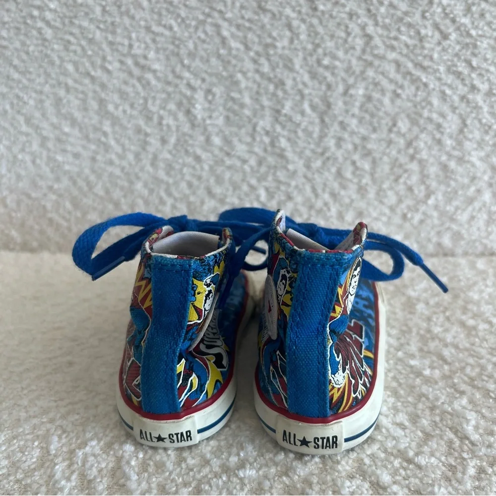 Converse Infant Chuck Taylor All Star Classic High Top‎ Superman Sneakers Size 4
